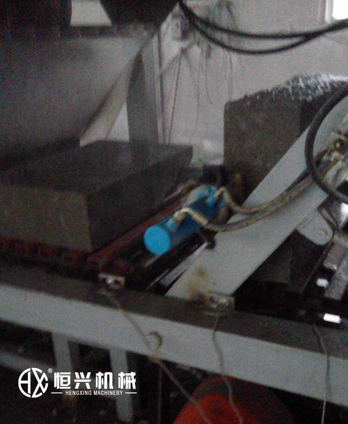 ȫ�Զ������Ա��������и�������